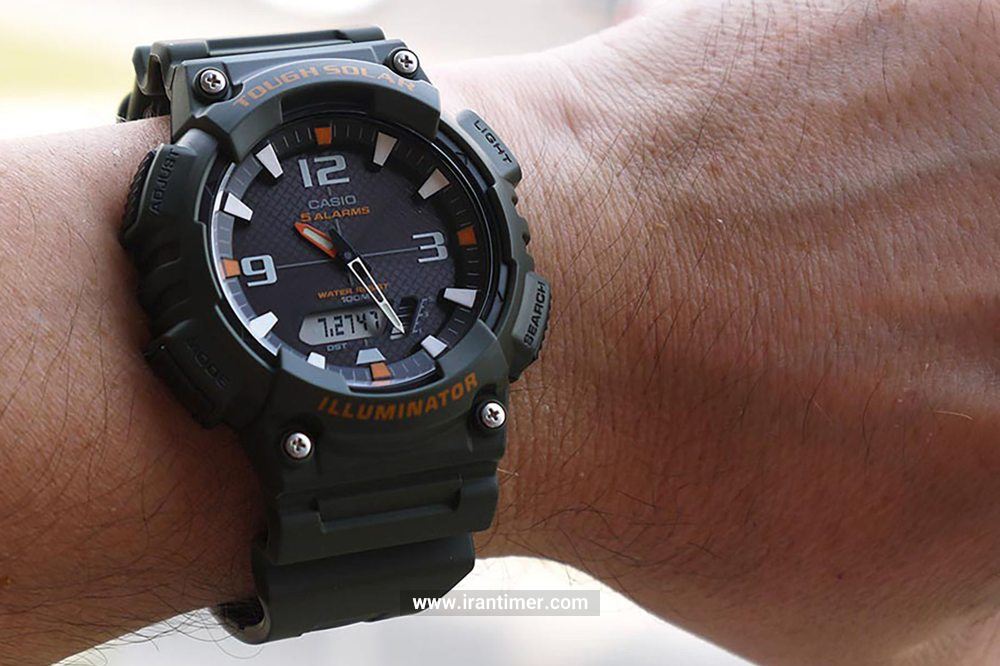 ساعت مچی مردانه کاسیو مدل AQ-S810W-3AVDF یک ساعت تقویم دار بهره مند از طراحی صفحه حرفه ای