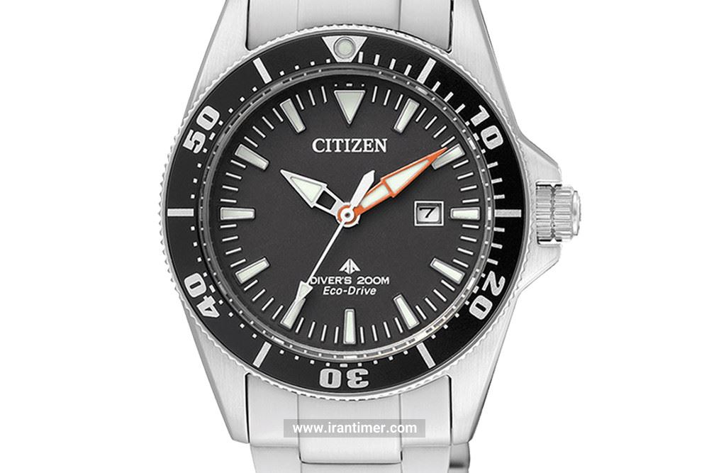 بررسی ظاهری این ساعت ژاپنی