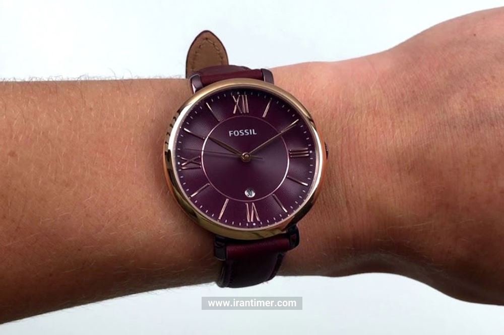 ساعت مچی زنانه فسیل مدل ES4099 یک ساعت تقویم دار همراه با طراحی بسیار زیبا و ظریف
