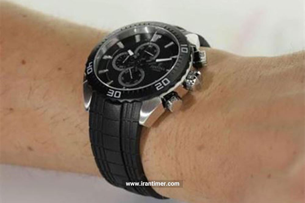 بررسی قیمت این ساعت اسپرت