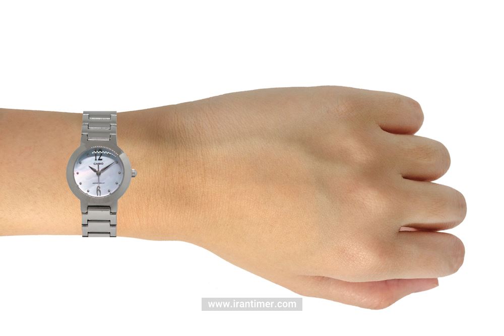خرید ساعت مچی زنانه کاسیو مدل LTP-1191A-2ADF مناسب چه افرادی است؟
