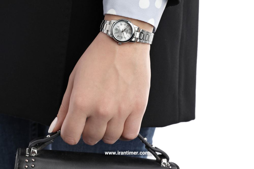 خرید ساعت مچی زنانه کاسیو مدل LTP-V002D-7BUDF مناسب چه افرادی است؟