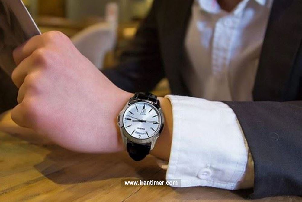 خرید ساعت مچی مردانه کاسیو مدل MTP-1370L-7AVDF به چه افرادی پیشنهاد میشود؟