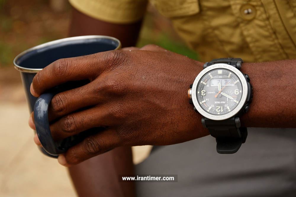 خرید ساعت مچی مردانه کاسیو مدل PRG-650-1DR به چه افرادی پیشنهاد میشود؟