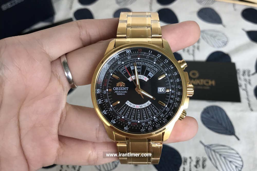 خرید ساعت مچی مردانه اورینت مدل SEU07001BX مناسب چه افرادی است؟