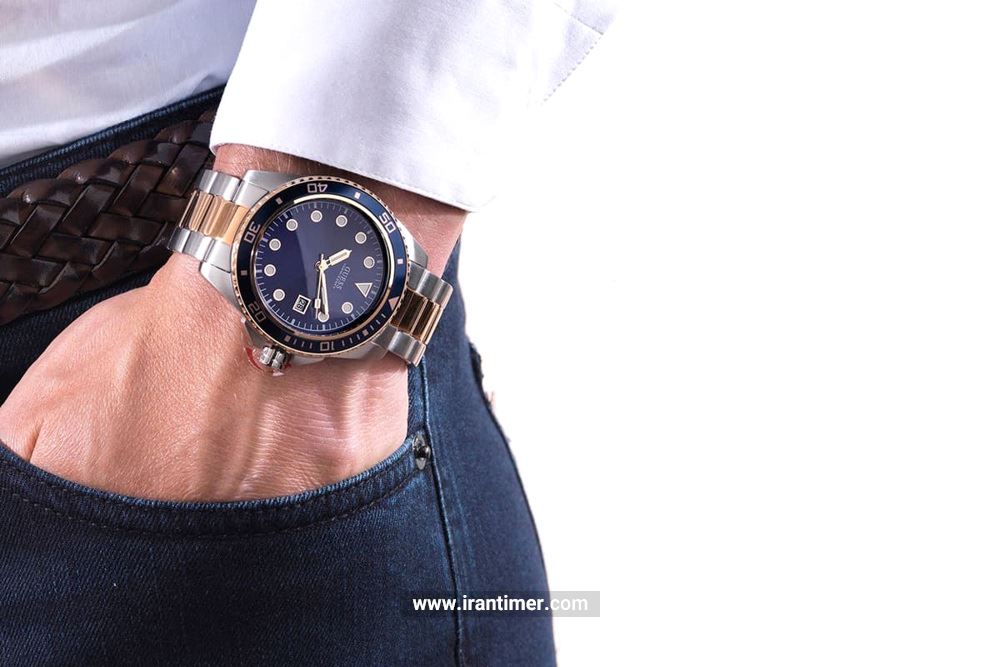 بررسی ظاهری ساعت مچی مردانه گس مدل W1002G5