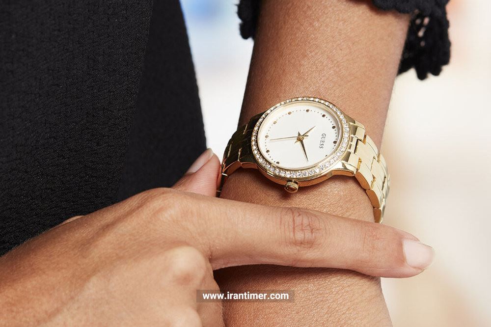 خرید ساعت مچی زنانه گس مدل W1209L2 به چه افرادی پیشنهاد میشود؟