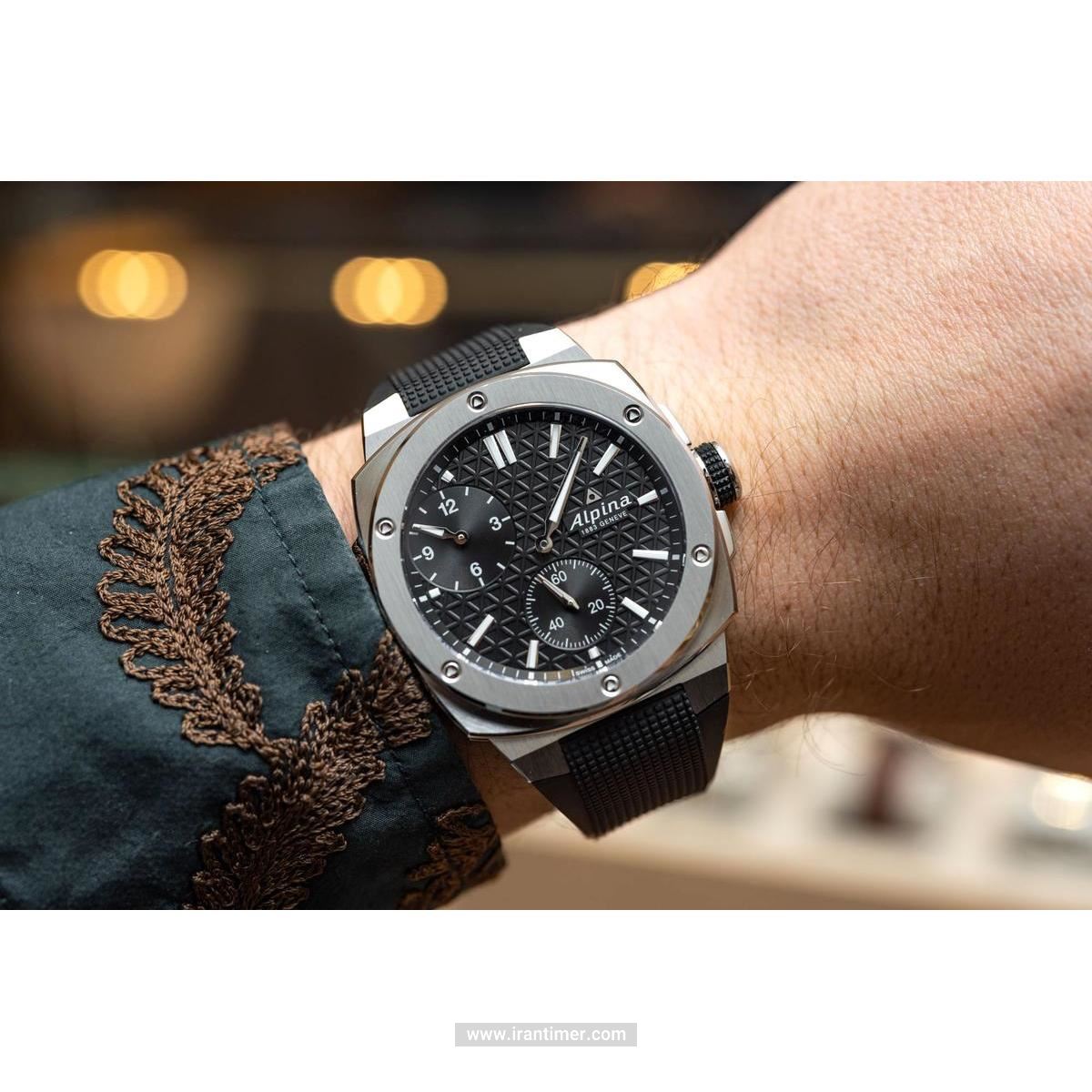 ساعت مچی مردانه آلپینا مدل AL-650B4AE6 ساعتی دارای شیشه ضد انعکاس نور همراه با طراحی پرطرفدار
