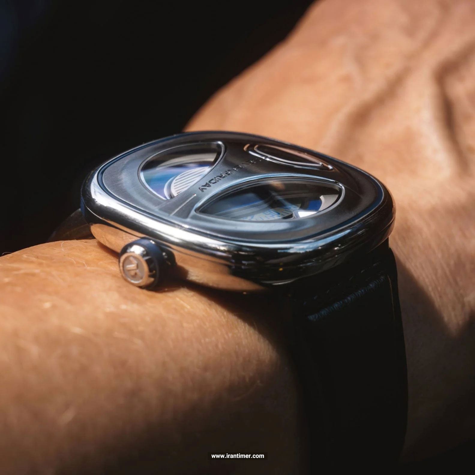 قیمت و خرید ساعت مچی مردانه سون فرایدی(SEVEN FRIDAY) مدل SF-ME1/01 کلاسیک | اورجینال و اصلی