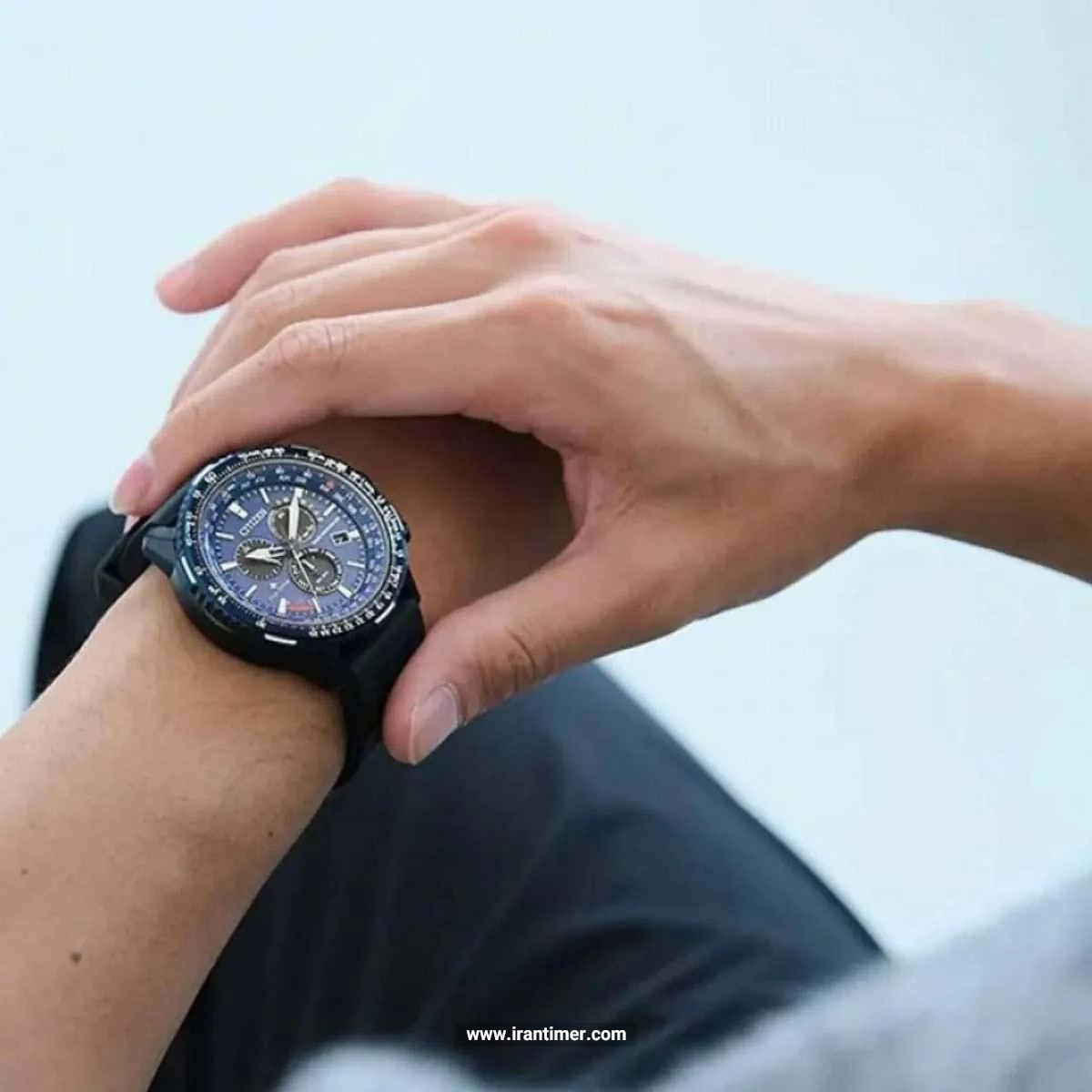 قیمت و خرید ساعت مچی مردانه سیتیزن(CITIZEN) مدل CB5006-02L اسپرت | اورجینال و اصلی