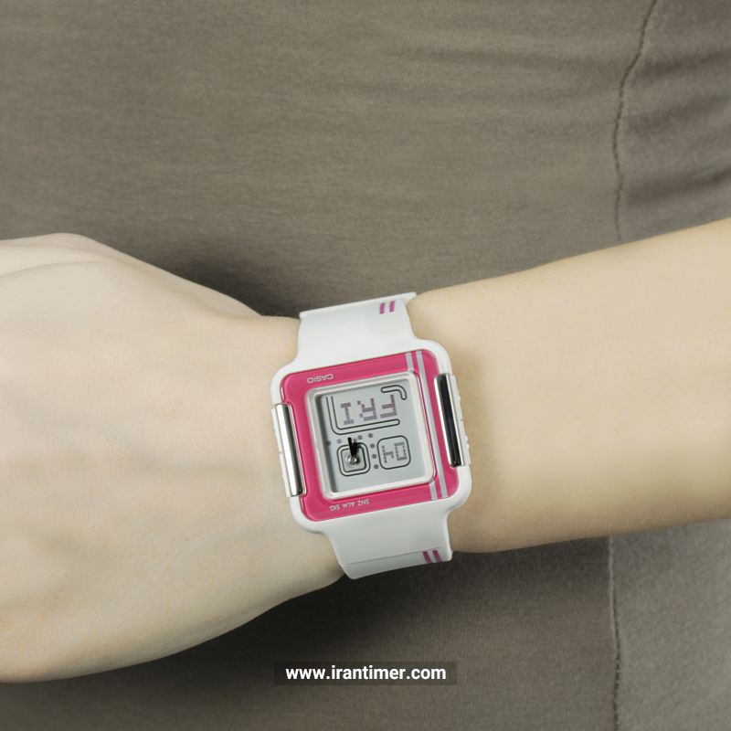 قیمت و خرید ساعت مچی زنانه کاسیو (CASIO) جنرال مدل LCF-21-4DR اسپرت | اورجینال و اصلی