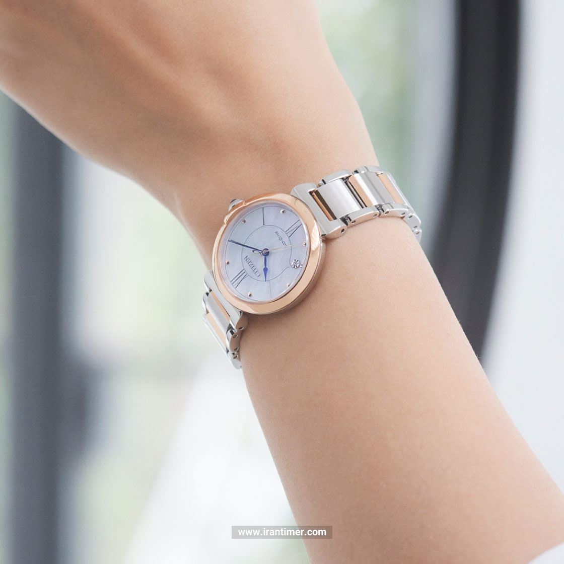 قیمت و خرید ساعت مچی زنانه سیتیزن(CITIZEN) مدل EM1074-82D کلاسیک | اورجینال و اصلی