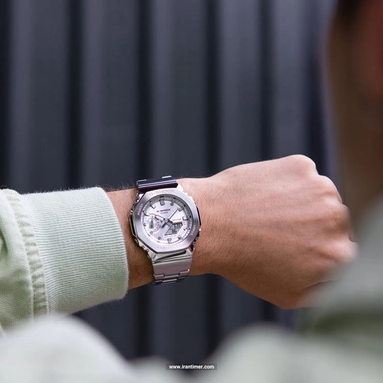 قیمت و خرید ساعت مچی مردانه کاسیو (CASIO) جی شاک مدل GM-2110D-7ADR اسپرت | اورجینال و اصلی