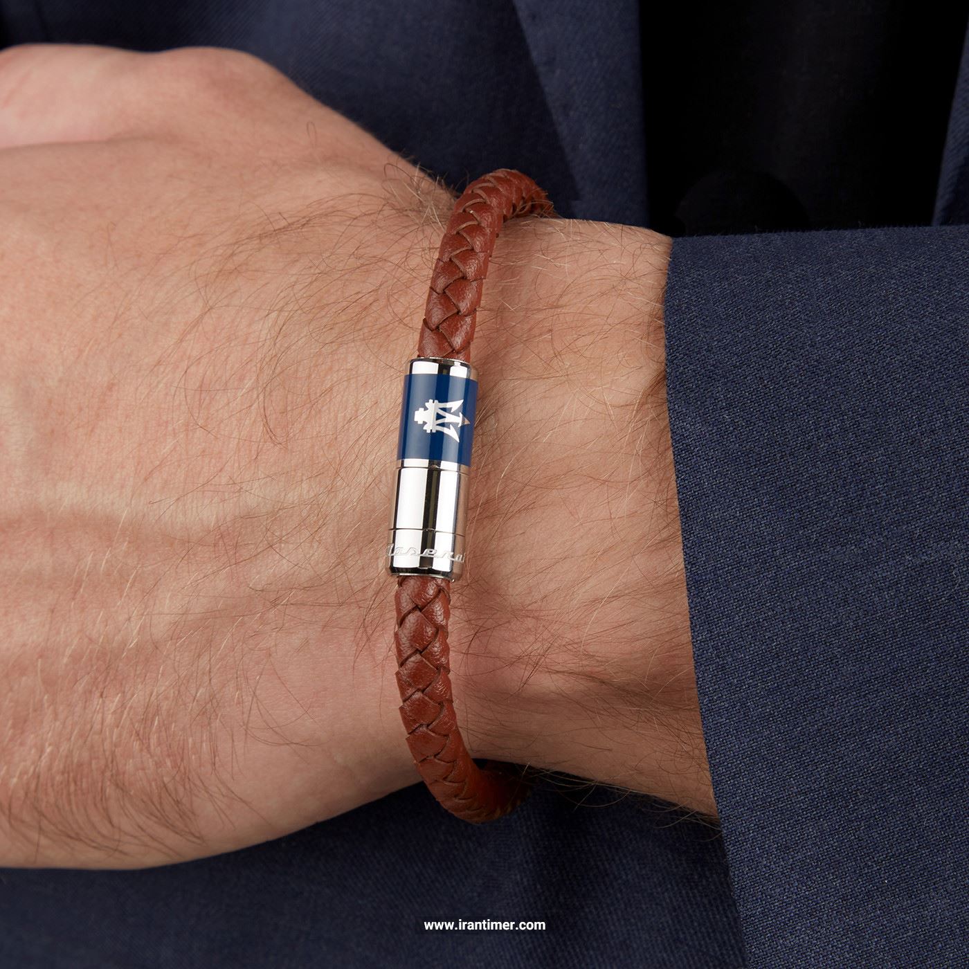 قیمت و خرید دستبند باز مردانه مازراتی(MASERATI) مدل JM222AVE08 کلاسیک | اورجینال و اصلی