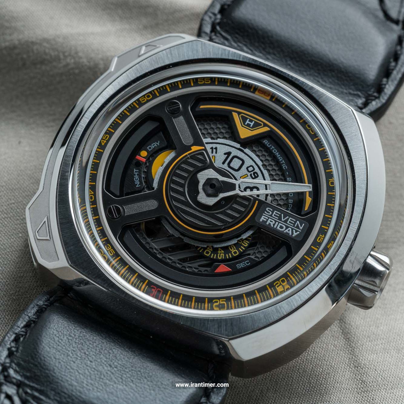 قیمت و خرید ساعت مچی مردانه سون فرایدی(SEVEN FRIDAY) مدل SF-W1/01 کلاسیک | اورجینال و اصلی