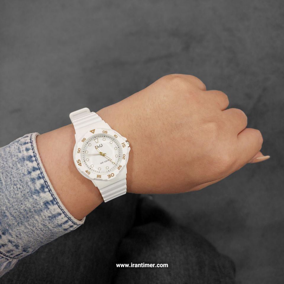 قیمت و خرید ساعت مچی کیو اند کیو(Q&Q) مدل V07A-002VY اسپرت | اورجینال و اصلی