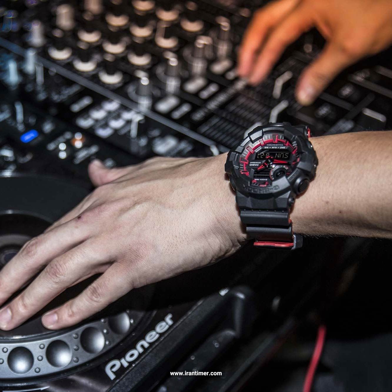 قیمت و خرید ساعت مچی مردانه کاسیو (CASIO) جی شاک مدل GA-700SE-1A4DR اسپرت | اورجینال و اصلی