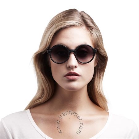 قیمت و خرید عینک آفتابی زنانه کلاسیک (TRIWA) مدل Black Oyster Debbie NEW 210 | اورجینال و اصلی