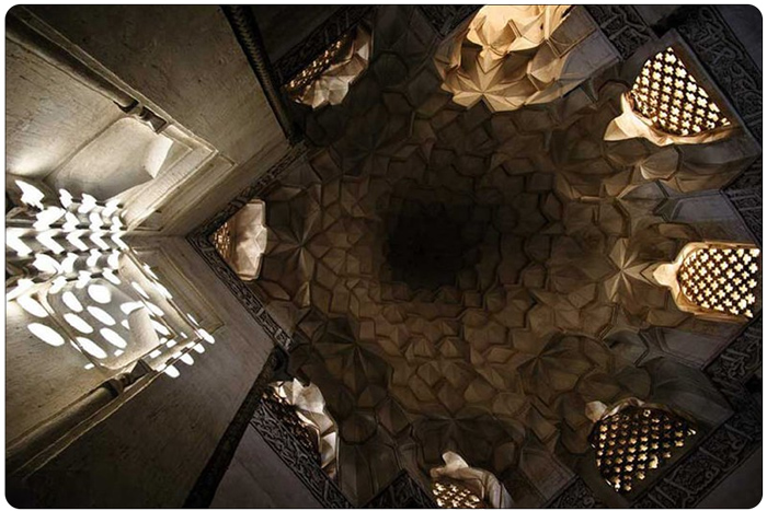 ساعت آفتابی مسجد جامع در نطنز