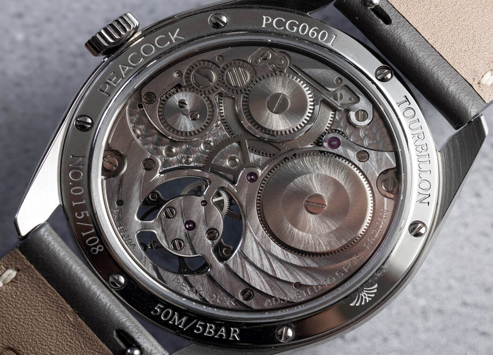 کالیبر PAX9610A استفاده شده در ساعت Peacock