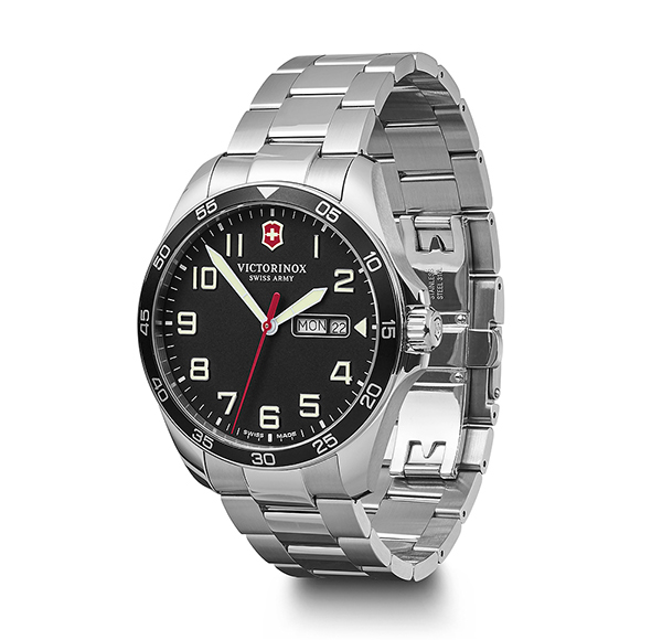 Victorinox Launches New FieldForce Collection